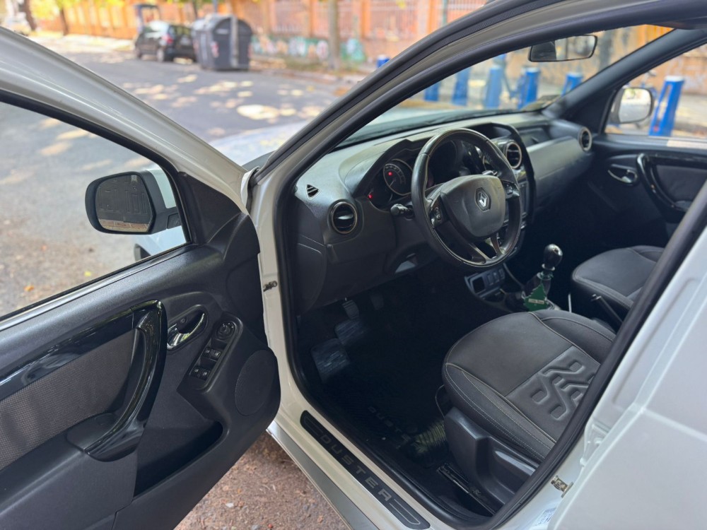 Renault Duster  2.0 Ph2 4x2 Privilege 143cv — foto 10